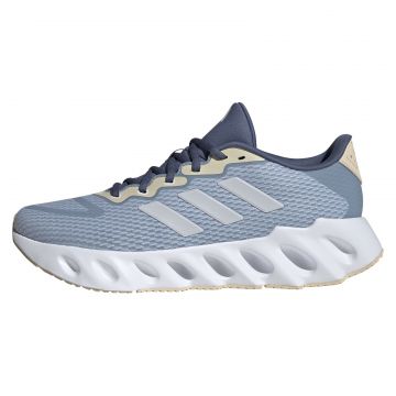 Pantofi sport ADIDAS pentru barbati ADIDAS SWITCH RUN M - ID3108