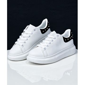 Adidasi albi cu insertii negre - SPIKES
