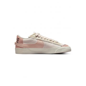 Pantofi sport  pentru Femei - w blazer low '77 jumbo - DQ1470-601 - Roz