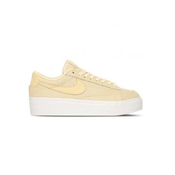 Pantofi sport  pentru Femei - w blazer low platform ess - DN0744-700 - Verde