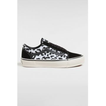 Tenisi cu animal print si model