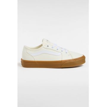 Tenisi cu varf rotund