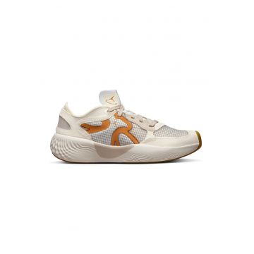 Pantofi cu insertii din piele intoarsa pentru baschet Jordan Delta 3