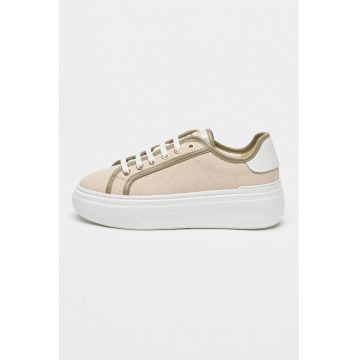 Pantofi sport cu insertii de piele