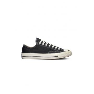 Tenisi unisex cu varf intarit Chuck Taylor All Star