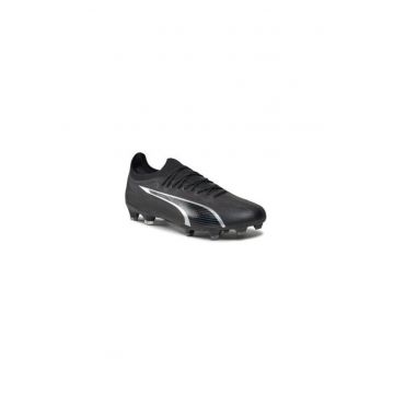 Ghete de fotbal barbati  303421823 - Piele ecologica - 40 EU - Negru