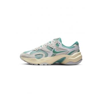 Pantofi sport cu insertii din piele intoarsa