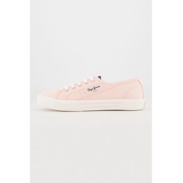 Tenisi cu varf rotund