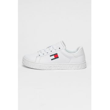 Pantofi sport din piele ecologica cu logo in relief