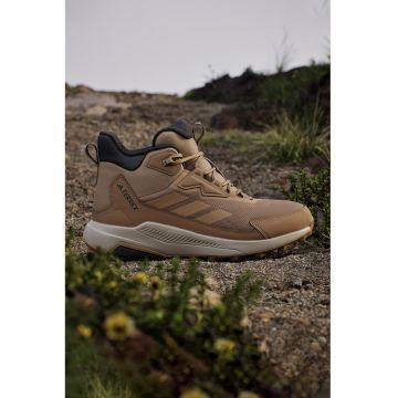 Ghete pentru drumetii Terrex Anylander