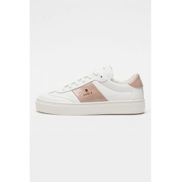 Pantofi sport de piele cu logo metalic