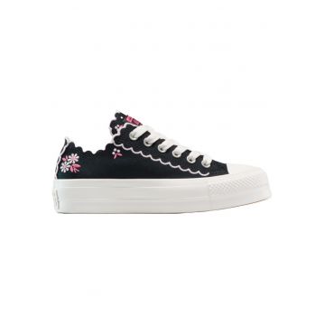 Tenisi  Chuck Taylor All Star cu platforma si flori brodate