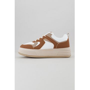 Pantofi sport de piele ecologica cu garnituri contrastante