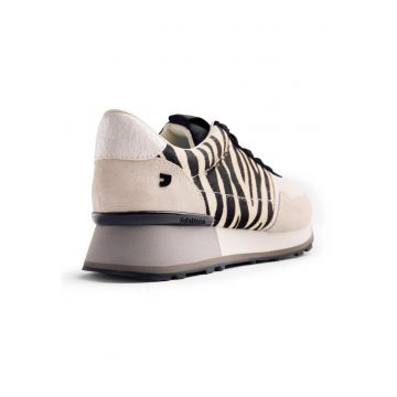 Pantofi sport wedge de piele intoarsa cu animal print