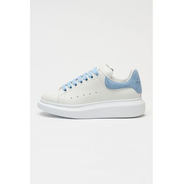 Pantofi sport cu talpa wedge si garnitura din piele intoarsa