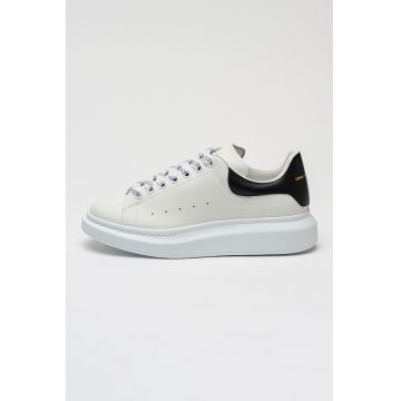 Pantofi sport low-cut din piele cu talpa wedge