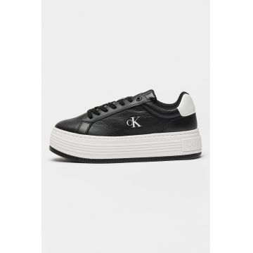 Pantofi sport cu talpa flatform si sireturi