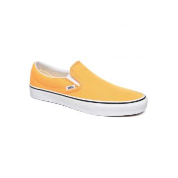 Tenisi  Classic Slip-on