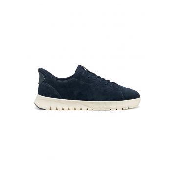 Pantofi sport low-cut de piele intoarsa