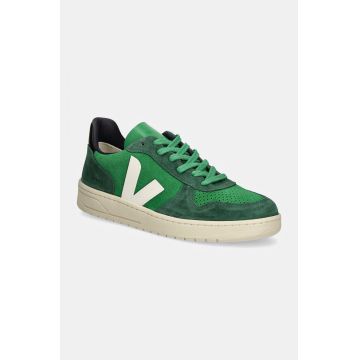 Veja sneakers din piele intoarsă V-10