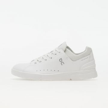 On M The Roger Advantage All White