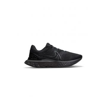 Pantofi cu aplicatie logo React Infinity Run Flyknit 3 pentru alergare - Negru stins
