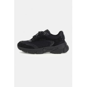 Pantofi sport cu aspect masiv si sireturi - Negru