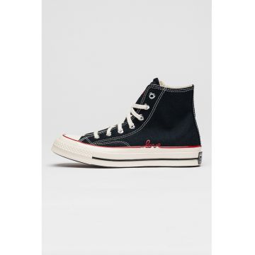 Tenisi unisex inalti Chuck Taylor All Star 70 cu tematica de Valentine's Day - Negru/Gri
