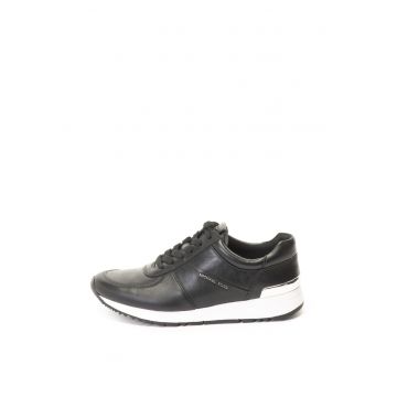 Pantofi sport de piele cu aplicatie logo - Allie - Negru