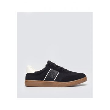 Pantofi sport cu sireturi