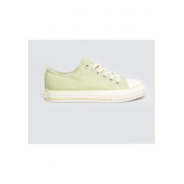 Tenisi din panza cu logo lateral