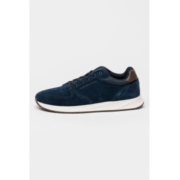 Pantofi sport Newport din piele intoarsa cu talpa wedge - Maro/Bleumarin