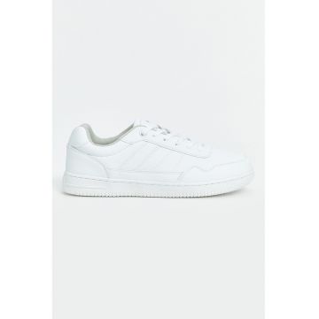 Pantofi sport din piele ecologica cu model uni - Alb