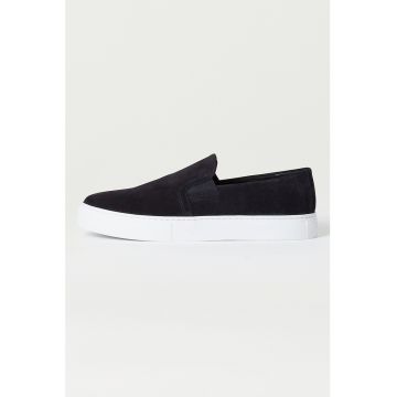 Pantofi slip-on de piele intoarsa