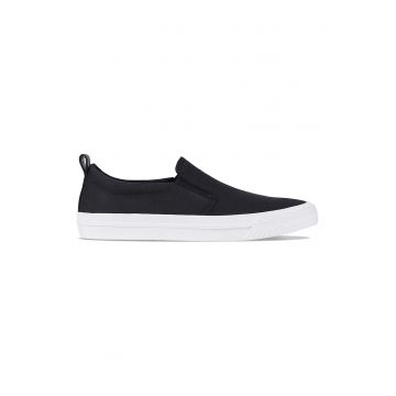 Pantofi slip-on din material textil Roxby