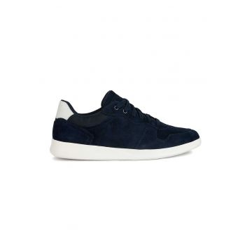 Pantofi sport low-cut de piele intoarsa