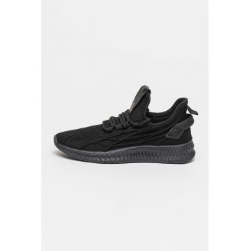 Pantofi slip-on cu aspect texturat