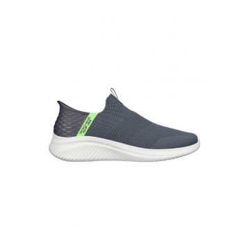 Pantofi slip-ins din plasa Ultra Flex